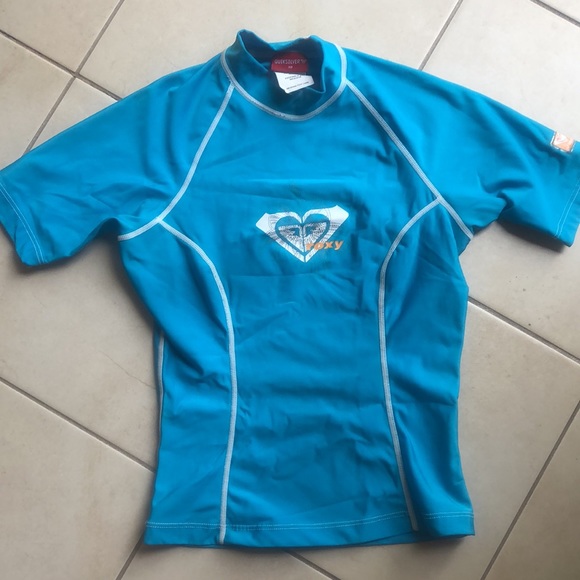 Quicksilver Roxy rashguard - Picture 3 of 3
